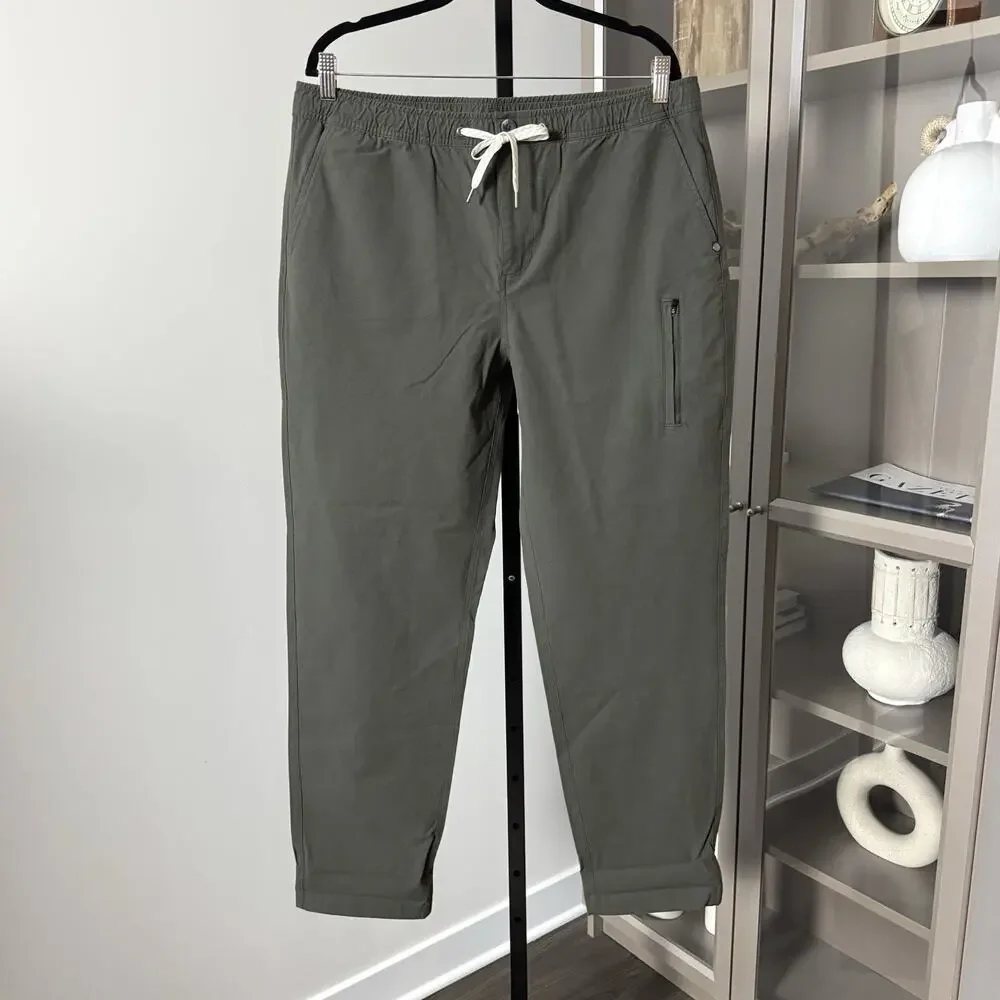 Vuori Barren Explorer Rugged Classic Fit Kale Green Tapered Pants XL NWOT Chino